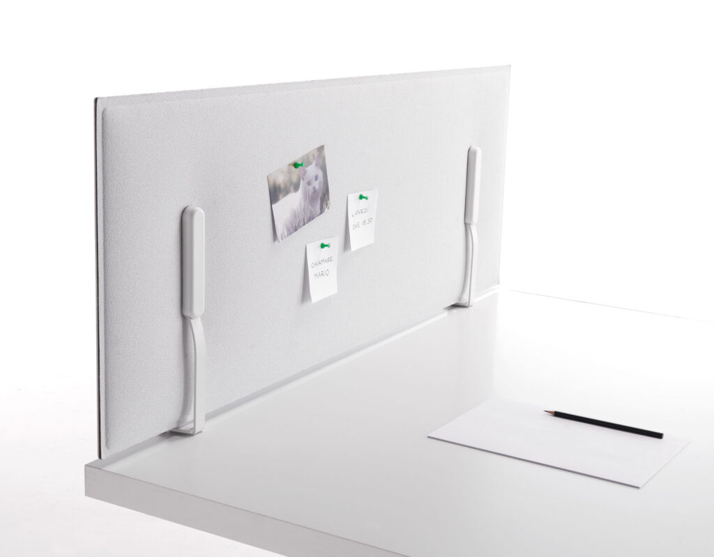 Mitesco desk